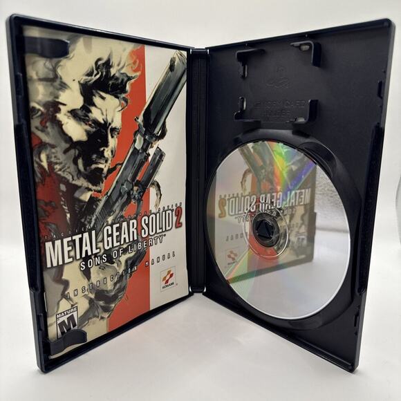 Metal Gear Solid 2: Sons of Liberty (Sony PlayStation 2, 2001) - Picture 4 of 4